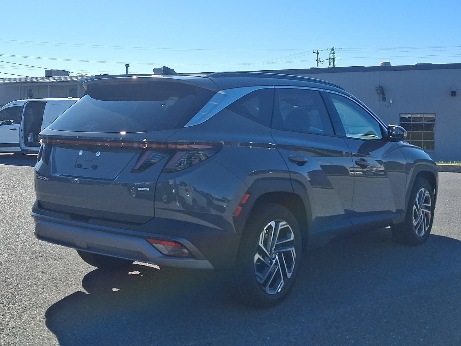 New 2026 Hyundai Tucson Limited AWD/4WD image 3