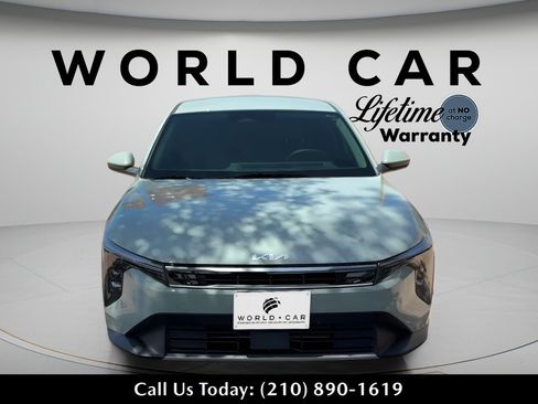 Used 2025 Kia K4 EX FWD image 16
