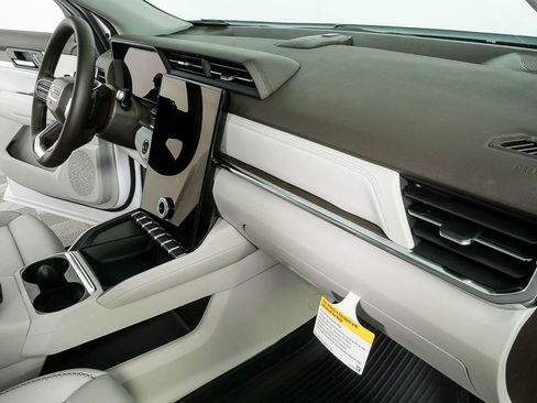 New 2026 GMC Terrain Denali image 23