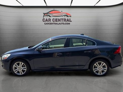 Used 2011 Volvo S60 T6 AWD/4WD image 2