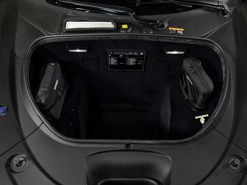 Certified 2022 Ferrari F8 Tributo RWD image 37