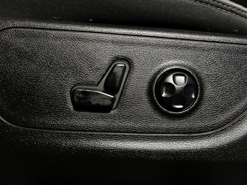 Used 2020 RAM 1500 Big Horn image 13