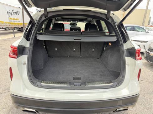 Used 2019 INFINITI QX50 Essential w/ Sensory Package AWD/4WD image 22