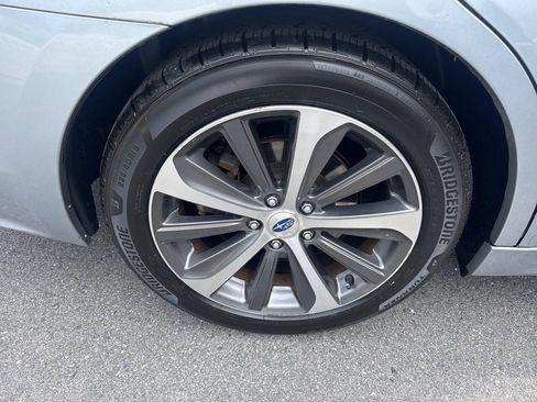 Used 2016 Subaru Legacy 2.5i Limited AWD/4WD image 8