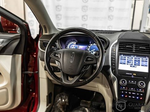 Used 2018 Lincoln MKC Reserve w/ Lincoln MKC Climate Package image 36