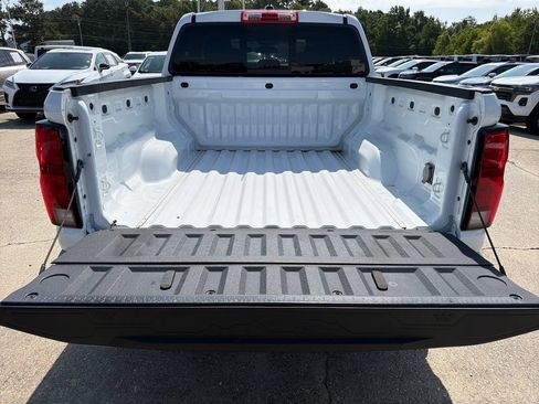 Certified 2023 Chevrolet Colorado LT w/ LT Convenience Package III RWD image 26