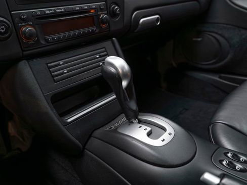 Used 2004 Porsche 911 Carrera 4S image 37