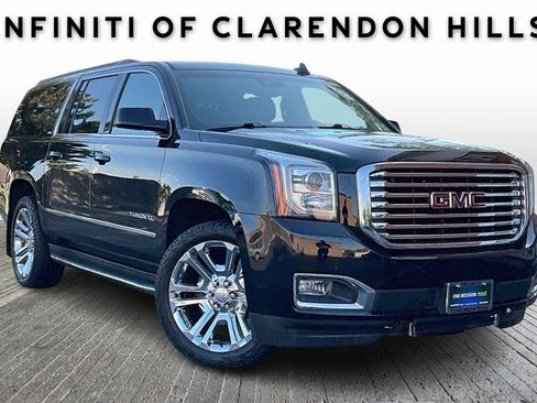 Used 2018 GMC Yukon XL SLT w/ Premium Edition image 1