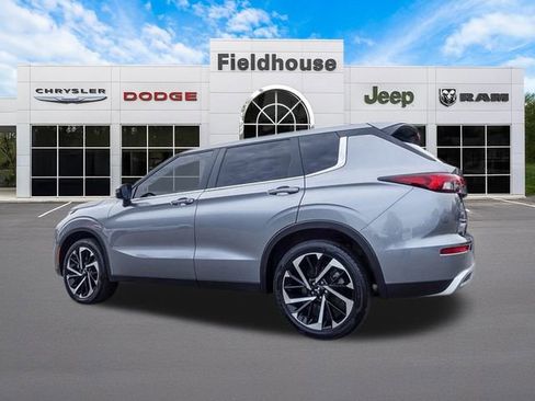 Used 2022 Mitsubishi Outlander SE image 18