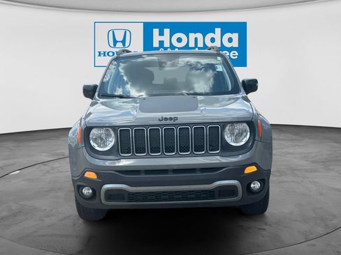 Used 2023 Jeep Renegade Latitude AWD/4WD image 2