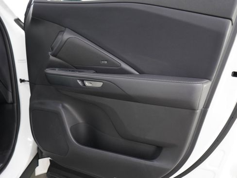 Used 2024 Lexus TX 500h AWD image 9