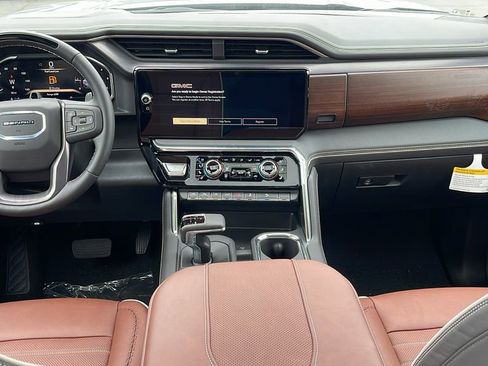 New 2026 GMC Sierra 1500 Denali Ultimate image 15