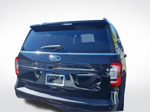 Used 2022 Ford Expedition Limited image 5