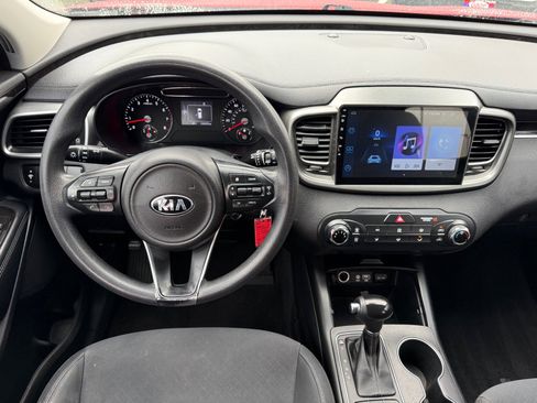 Used 2016 Kia Sorento LX image 23