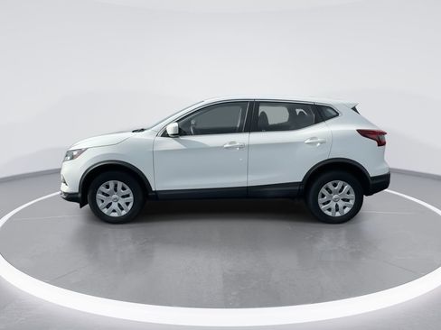 Used 2020 Nissan Rogue Sport S image 5
