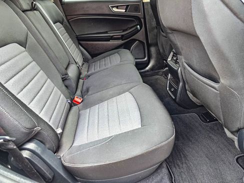 Used 2021 Ford Edge SE FWD image 36