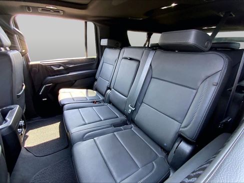 Used 2023 GMC Yukon XL Denali w/ Max Trailering Package AWD/4WD image 17