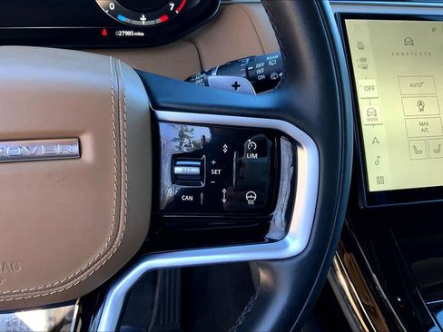 Used 2024 Land Rover Range Rover Sport SE image 24