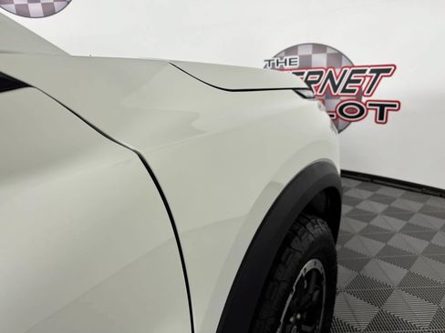 Used 2025 Nissan Pathfinder Rock Creek AWD/4WD image 30