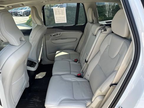 Used 2025 Volvo XC90 B6 Ultra w/ Protection Package Premier AWD/4WD image 26