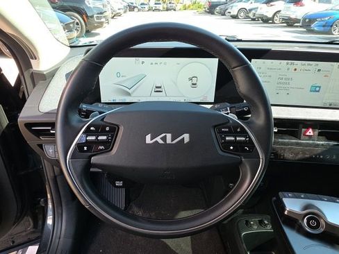 Used 2024 Kia EV6 Wind image 15