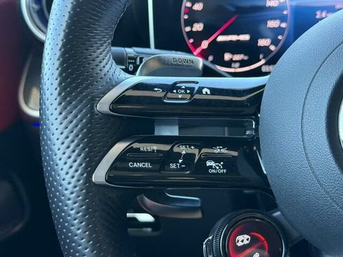 Used 2025 Mercedes-Benz GLC 43 AMG 4MATIC image 31