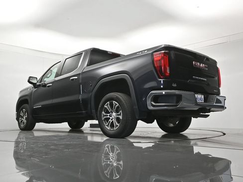 Certified 2025 GMC Sierra 1500 SLT AWD/4WD image 43