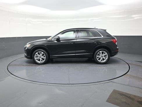 Used 2024 Audi Q3 2.0T Premium image 6