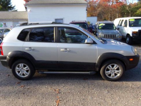 Used 2008 Hyundai Tucson SE image 4