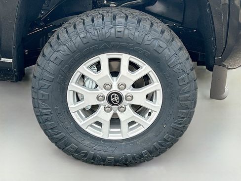 New 2025 Toyota Tacoma SR5 AWD/4WD image 9