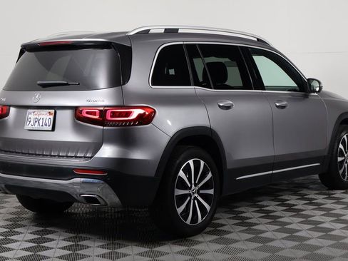 Certified 2023 Mercedes-Benz GLB 250 4MATIC image 4