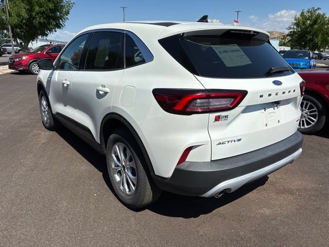 Used 2023 Ford Escape Active AWD/4WD image 6
