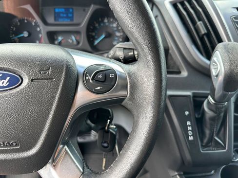 Used 2015 Ford Transit 150 XLT RWD image 45