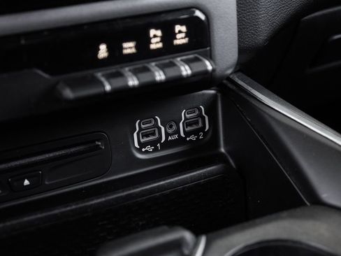 Used 2019 RAM 1500 Big Horn AWD/4WD image 37