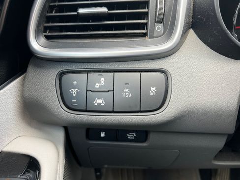 Used 2019 Kia Sorento SX w/ SX Touring Package AWD/4WD image 27