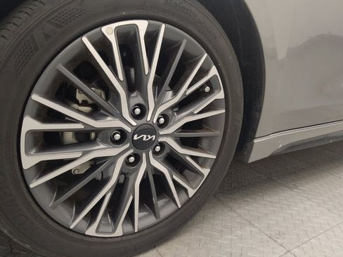 Used 2023 Kia Forte GT-Line w/ GT-Line Premium Package FWD image 31