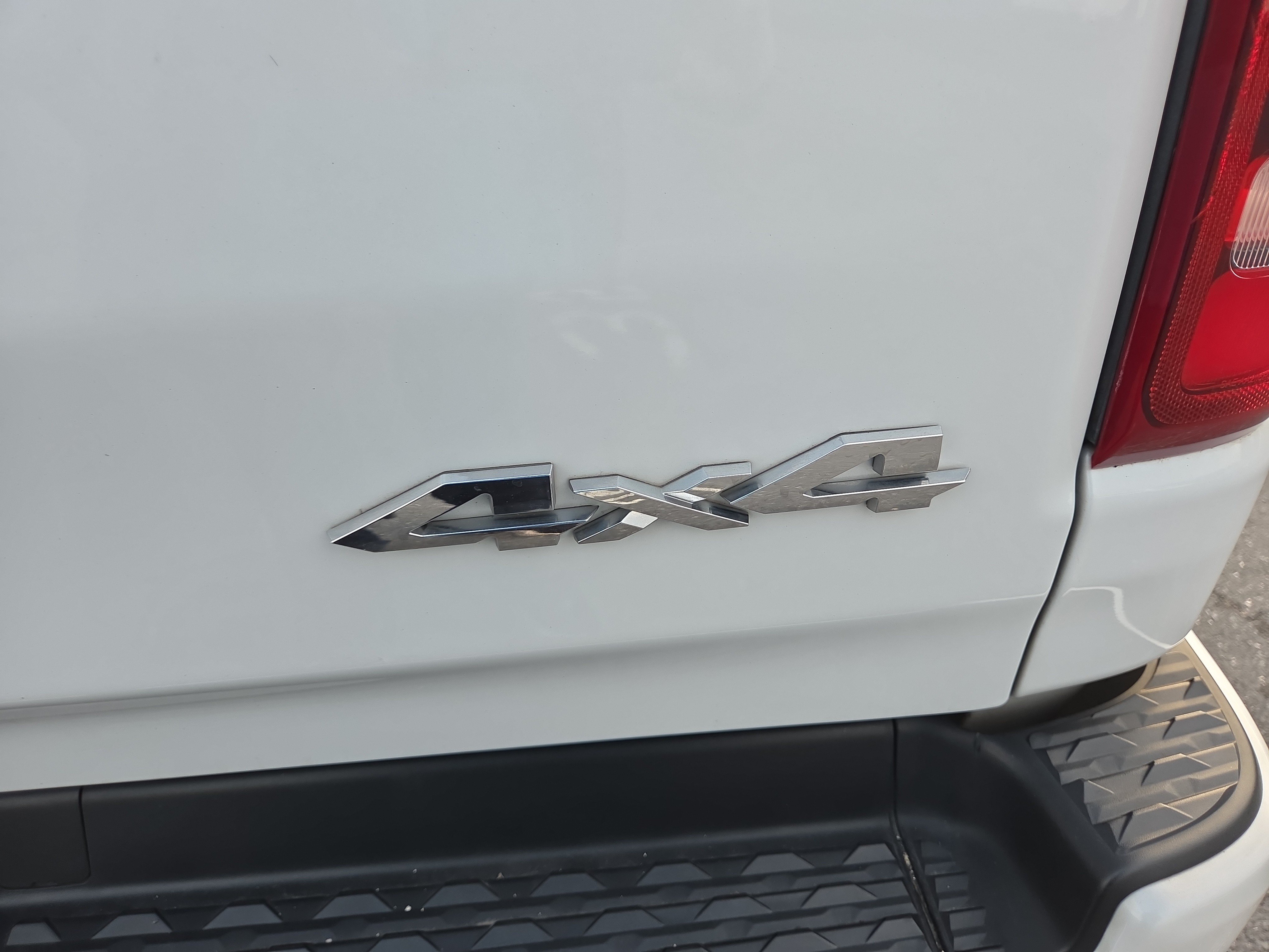 Used 2019 RAM 1500 Limited AWD/4WD image 26