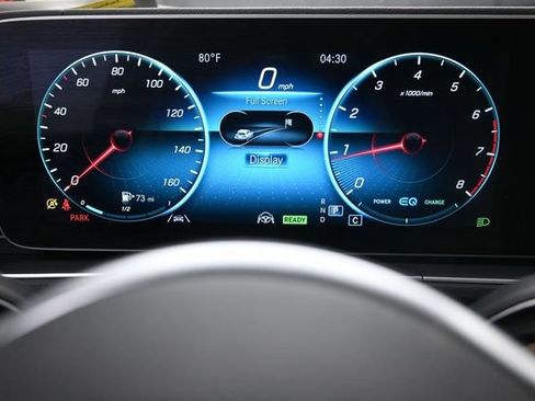 Used 2023 Mercedes-Benz GLS 450 4MATIC image 10