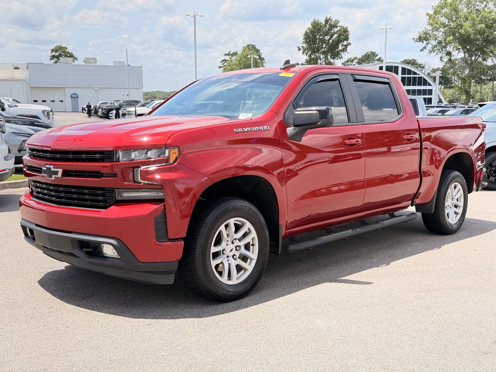 Used 2021 Chevrolet Silverado 1500 RST w/ Bed Protection Package AWD/4WD image 7