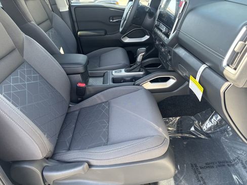 New 2026 Nissan Frontier SV w/ All-Weather Content Package image 9