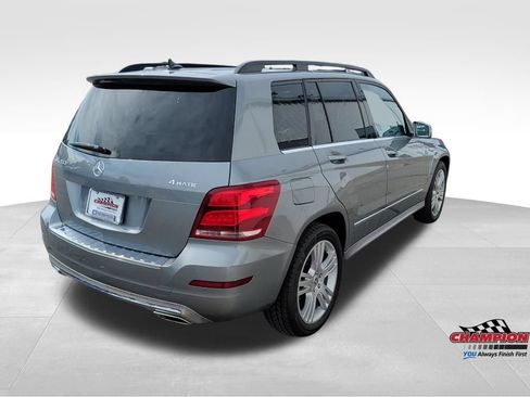 Used 2015 Mercedes-Benz GLK 350 4MATIC image 4