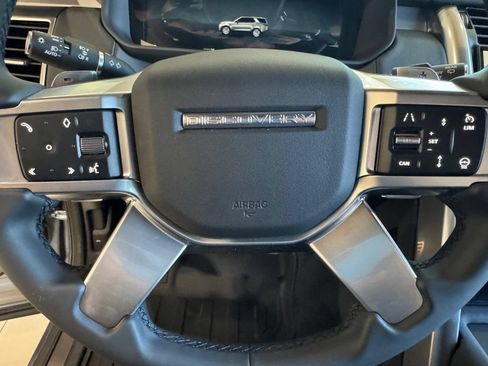 New 2026 Land Rover Discovery Limited Edition AWD/4WD image 22