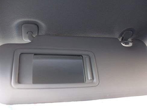 Used 2014 MAZDA MAZDA3 i Sport image 37