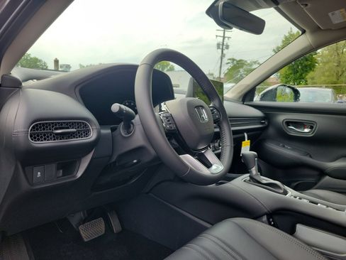 New 2027 Honda HR-V EX-L image 6