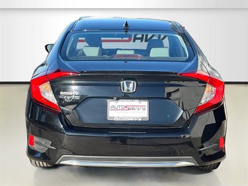 Used 2019 Honda Civic EX image 6