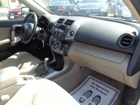 Used 2008 Toyota RAV4 Limited AWD/4WD image 21
