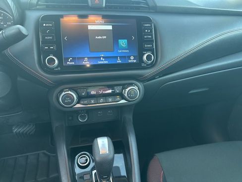 Used 2024 Nissan Versa SR image 15