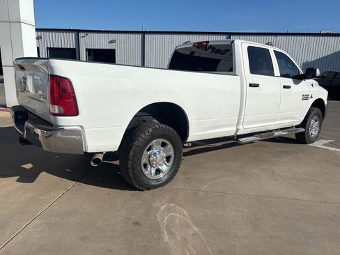 Used 2018 RAM 2500 Tradesman w/ Chrome Appearance Group image 5