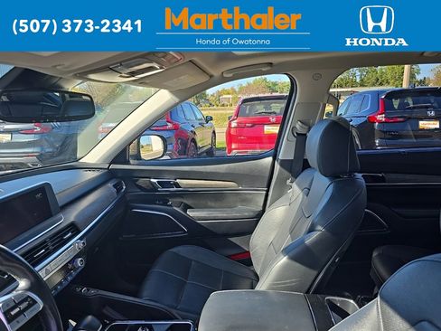 Used 2022 Kia Telluride SX image 11