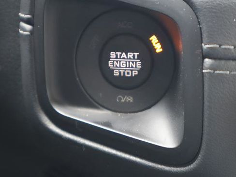 Used 2024 Jeep Wrangler Unlimited Rubicon AWD/4WD image 17